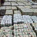 齐齐哈尔 黄金麻白麻花岗岩荔枝面地铺石(冰裂纹)
