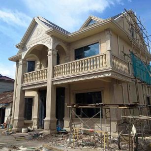 齐齐哈尔 黄金麻花岗岩石材私人别墅雕花门楼柱阳台栏杆