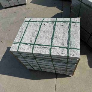 齐齐哈尔 白麻花岗岩石材自然面蘑菇石成品