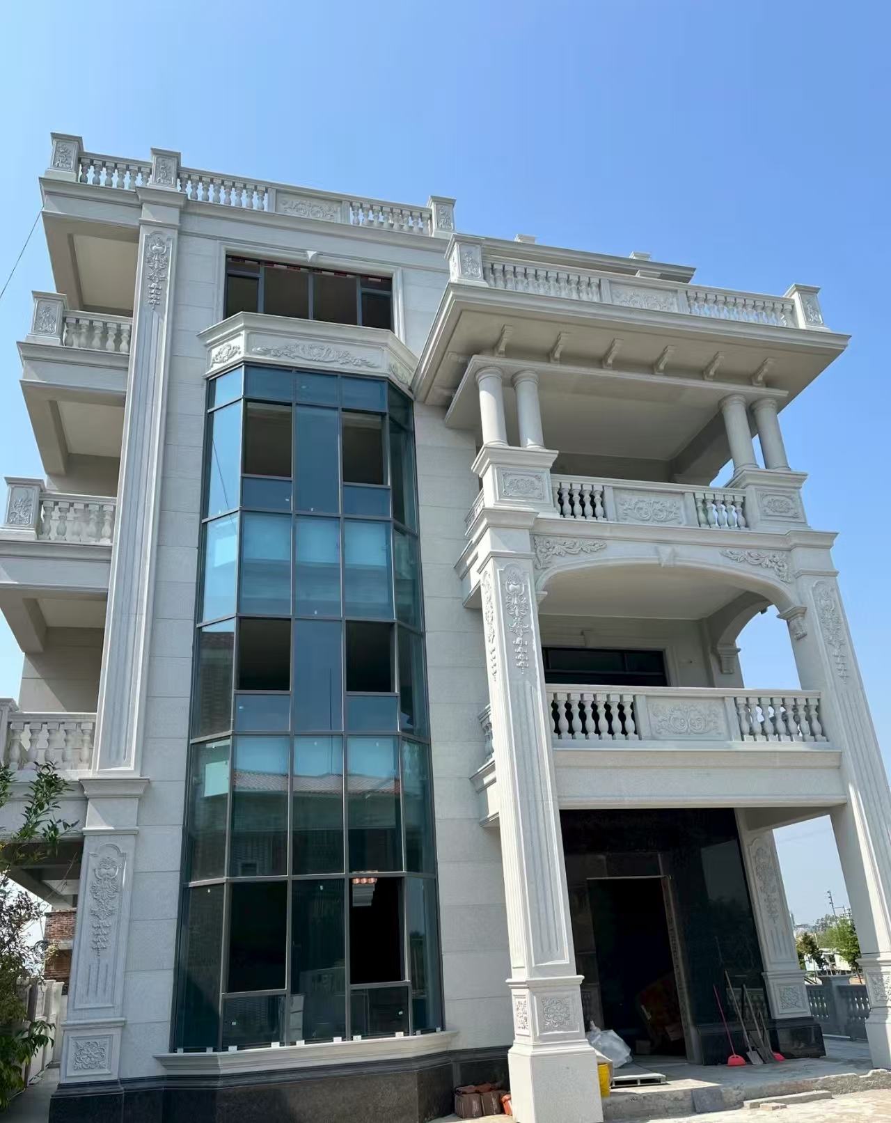 齐齐哈尔 白麻花岗岩别墅外墙干挂效果展示