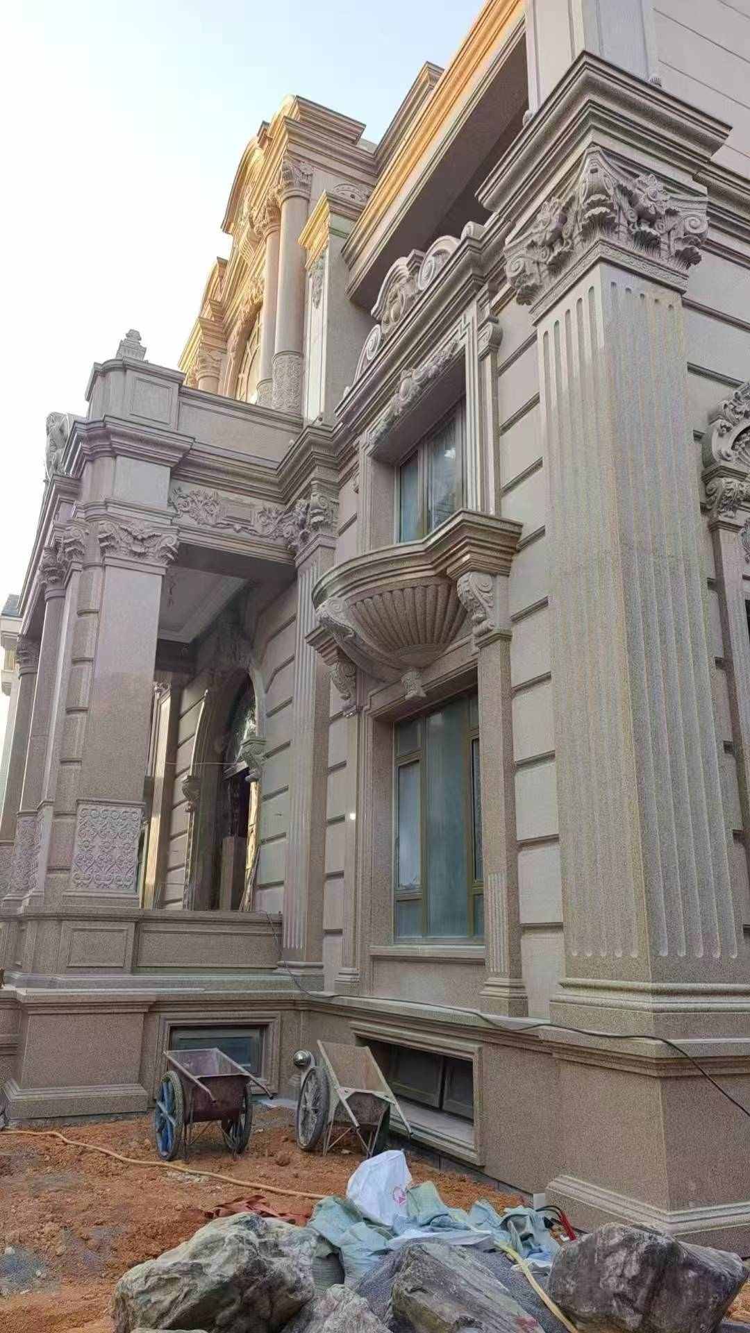 齐齐哈尔 黄金麻花岗岩光面别墅外墙干挂施工完成