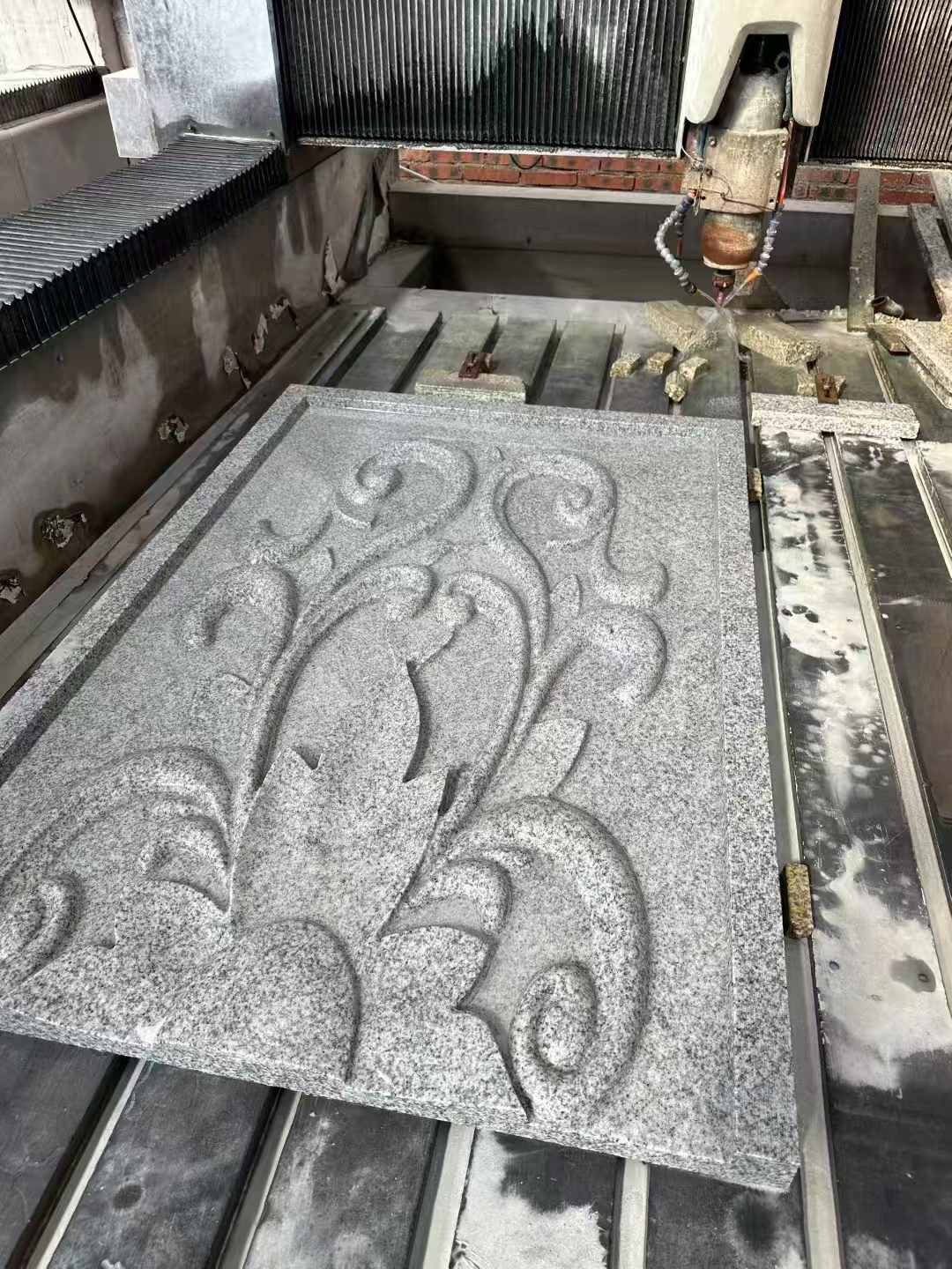 齐齐哈尔 白麻别墅干挂雕花板