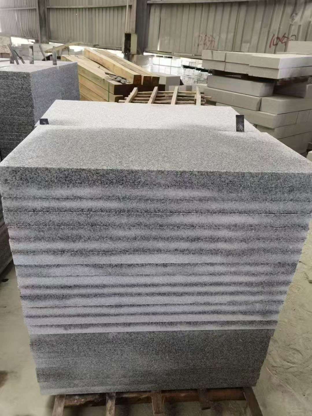 齐齐哈尔 芝麻白5公分火烧地铺成品，900*400，规格可定制