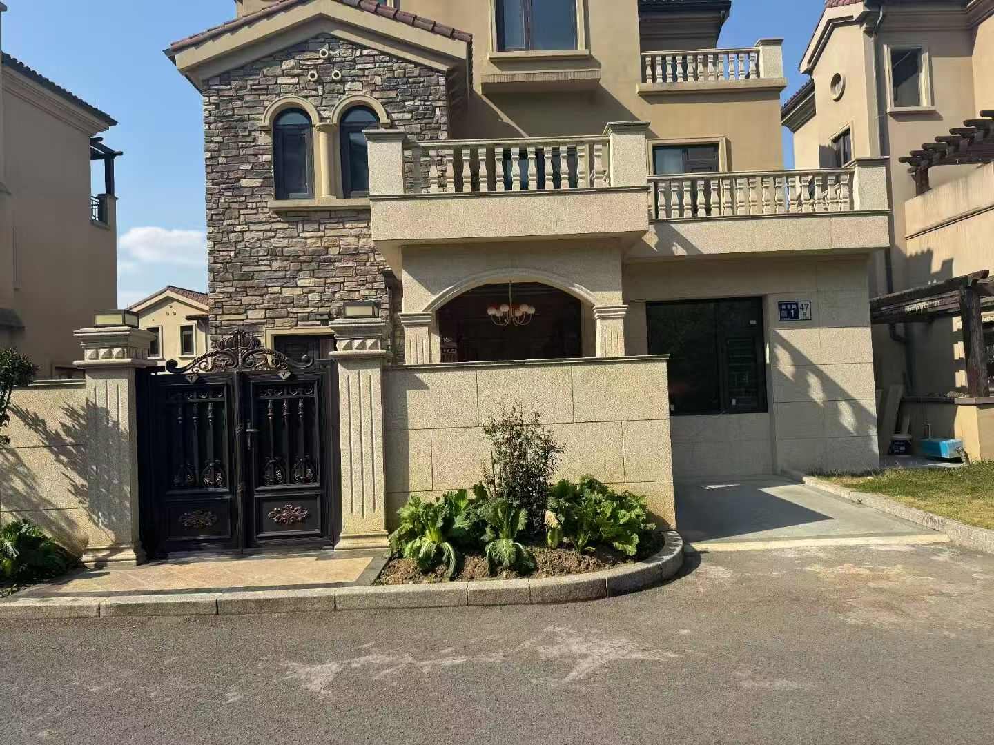 齐齐哈尔黄金麻别墅案例展示