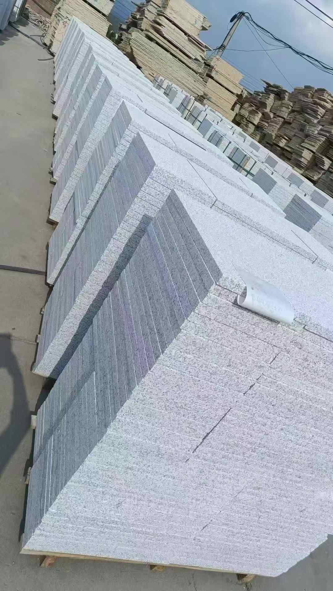 齐齐哈尔 白麻荔枝面花岗岩地铺石