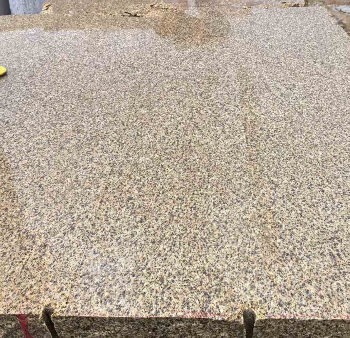 齐齐哈尔 黄金麻花岗岩石材方料