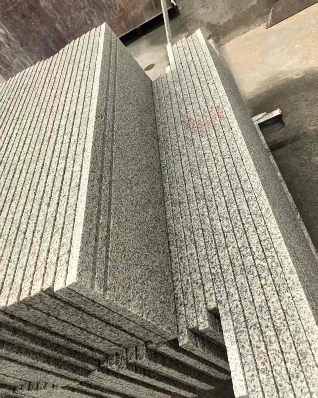 齐齐哈尔 白麻荔枝面花岗岩楼梯踏步