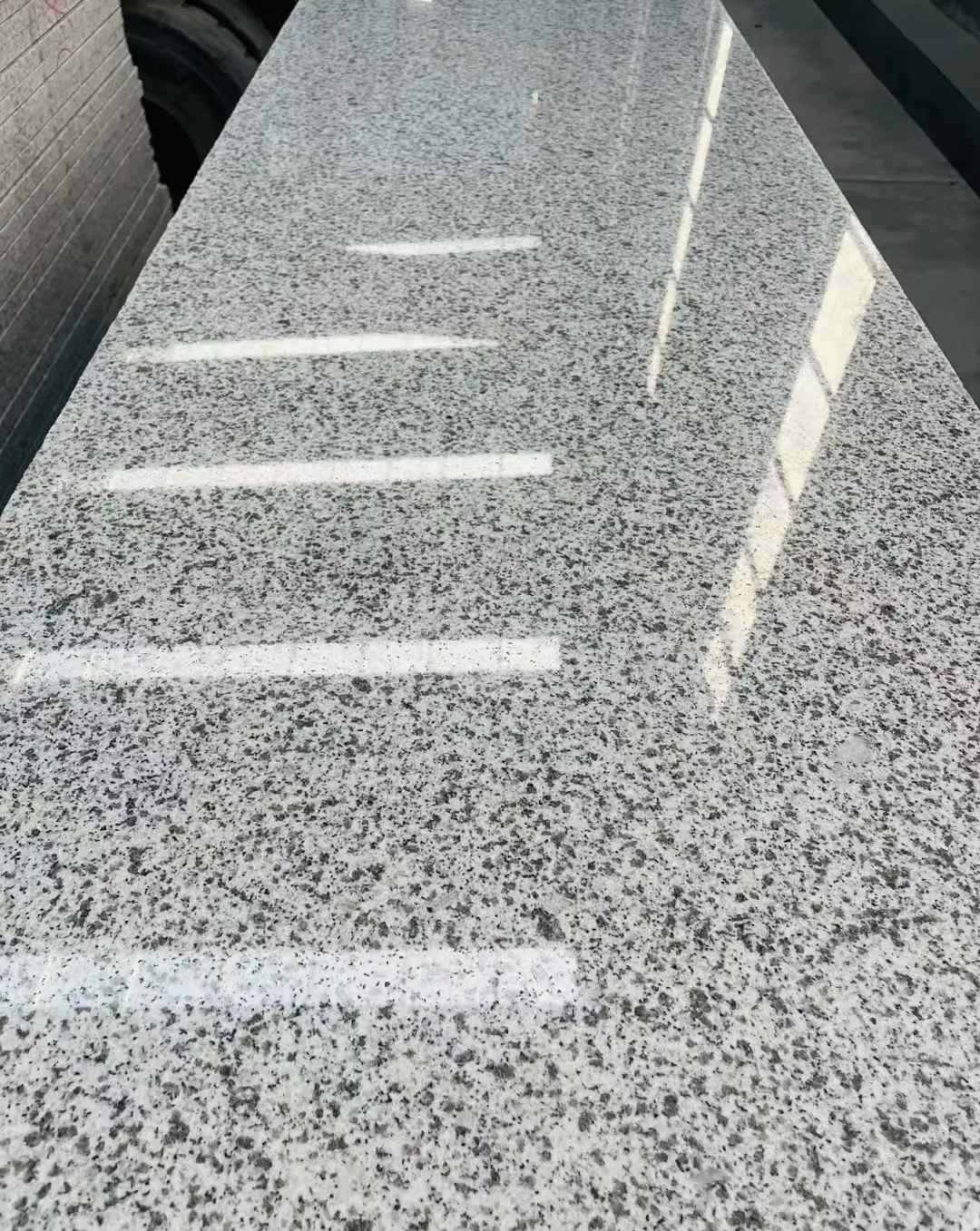 齐齐哈尔 白麻花岗岩光面毛板